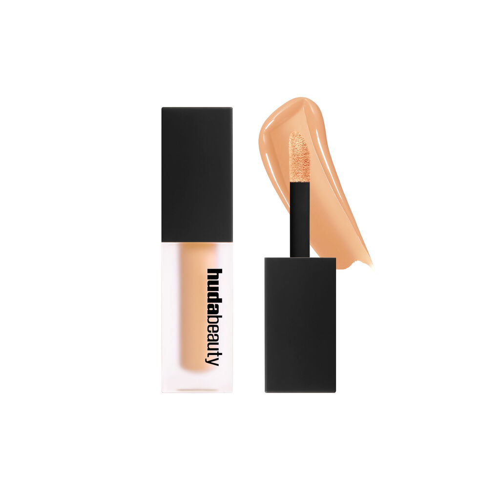 HUDA BEAUTY #FauxFilter Luminous Matte Buildable Coverage Crease Proof Concealer هدى بيوتي فيكس فلتر مات بيلديد كوفرج بروف كونسيلر