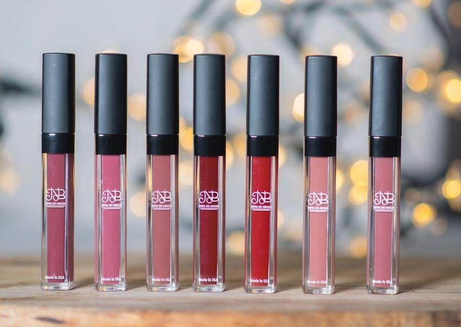 Nora Bo Awadh Waterproof Liquid lipstick نوره بو عوض لكود ليب ستك