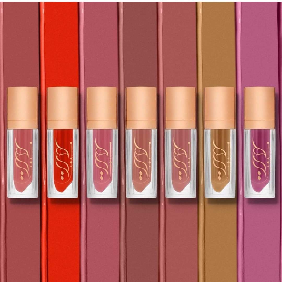 HADEEL AL AZAWEY LIPSTICK هديل العزاوي احمر شفاه