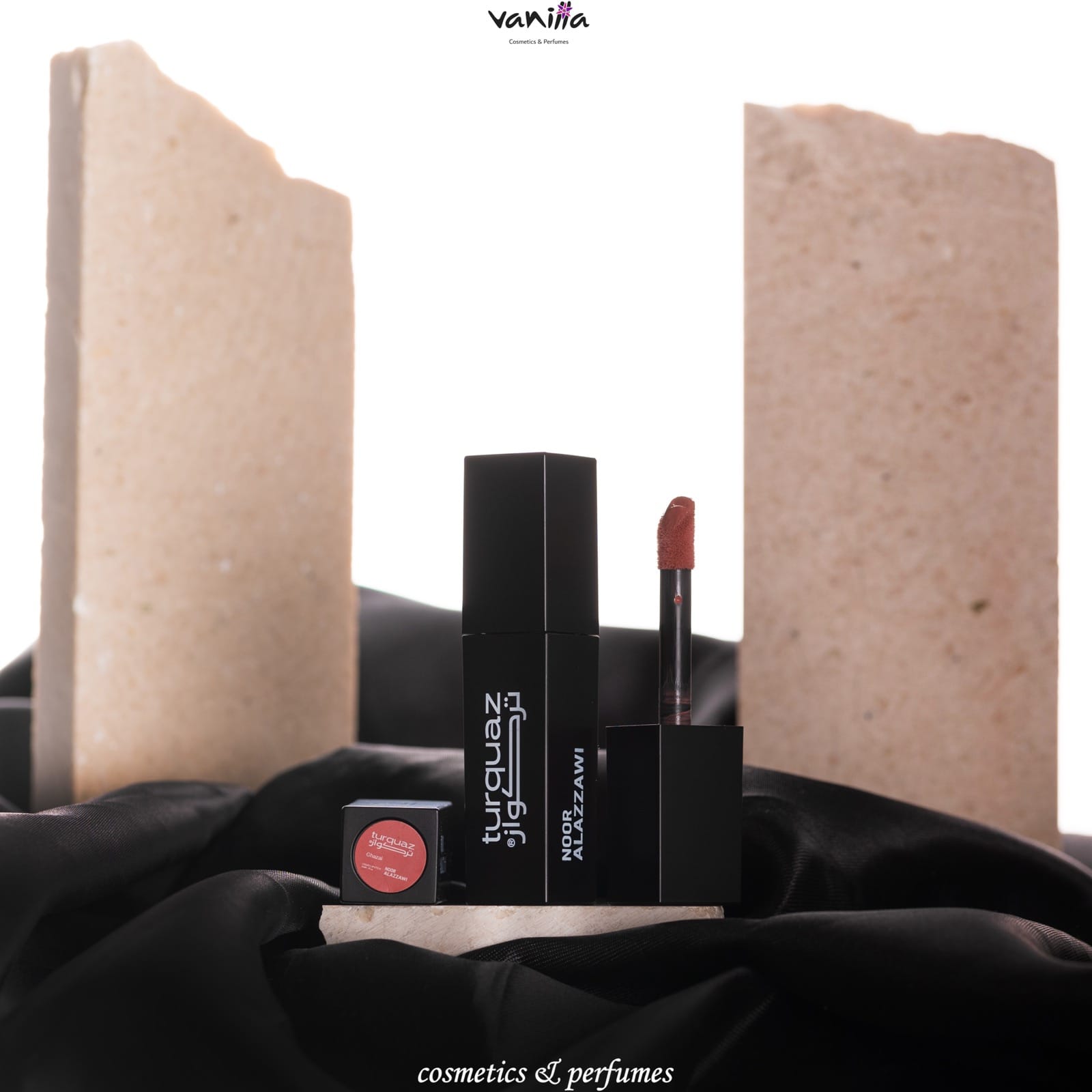 NOOR ALAZAWEY LIQUID LIPSTICK نور العزاوي احمر شفاه