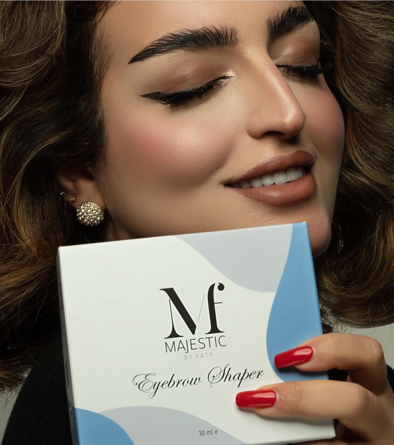 Majestic By Faty Eyebrow Shaperماجستيك  جل ثبيت الحواجب من فاتي