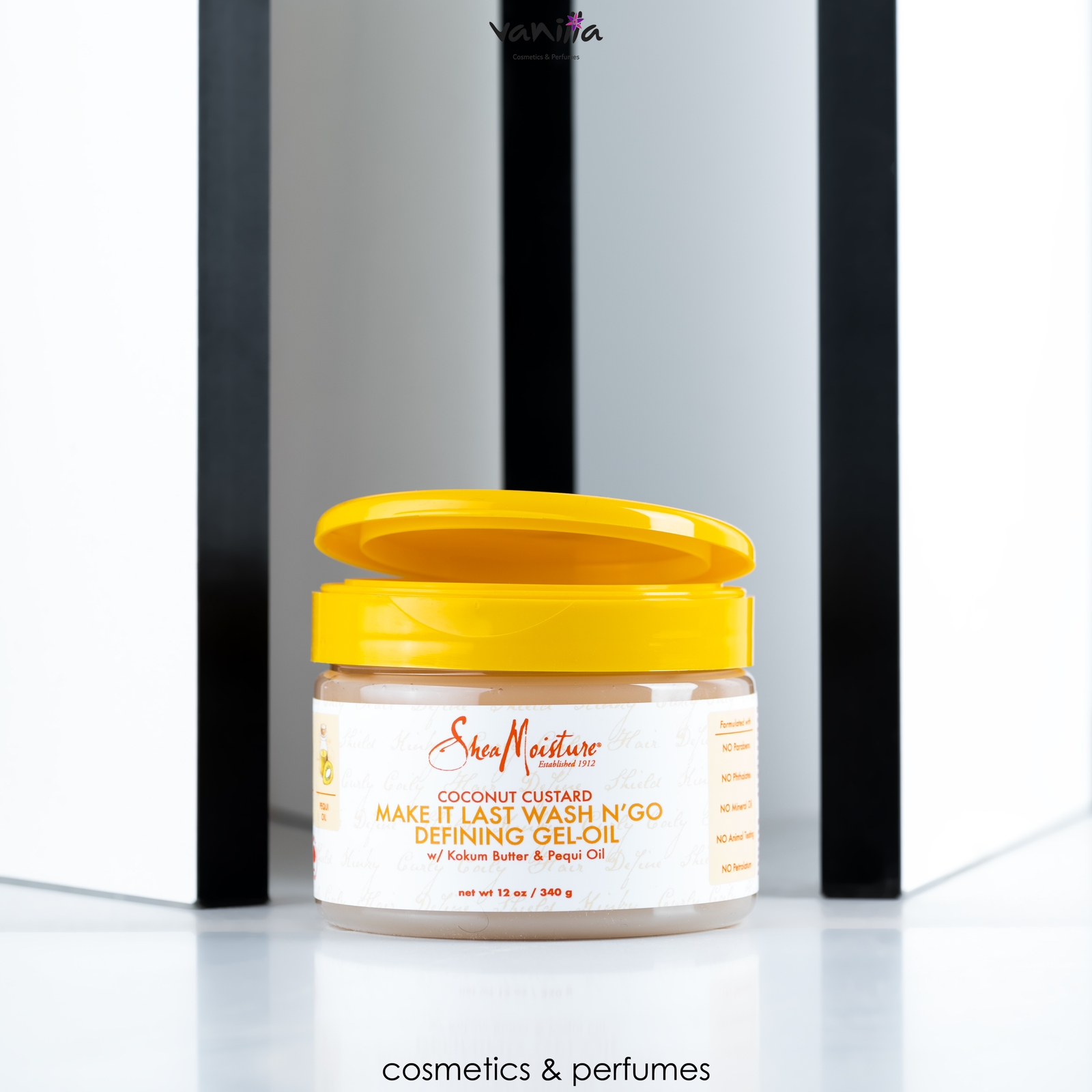 SHEA MOISTURE COCONUT CUSTARD DEFINING GEL-OIL 340 ml شيا مويتشر جل  للتحكم في الشعر بخلاصة جوز الهند والكاسترد