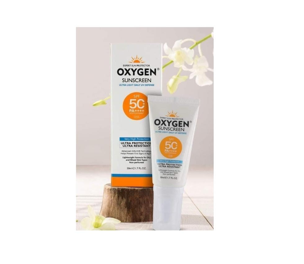 OXYGEN SUNSCREEN ULTRA LIGHT DAILY UV DEFENSE 50 SPF واقي شمس من اوكسجين للبشرة الجافة والمختلطة