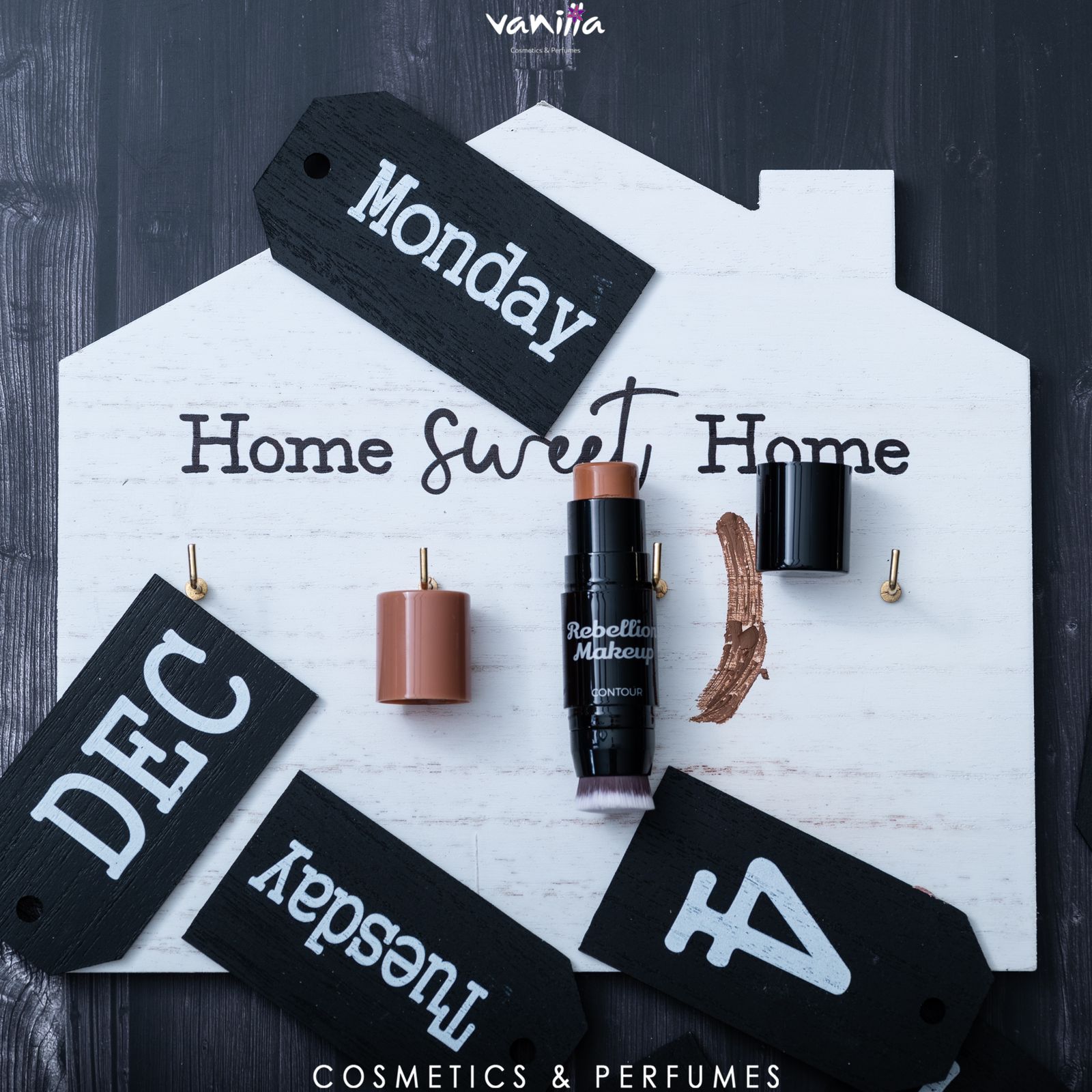Rebellion makeup contour stick ربيليون كونتور ستك