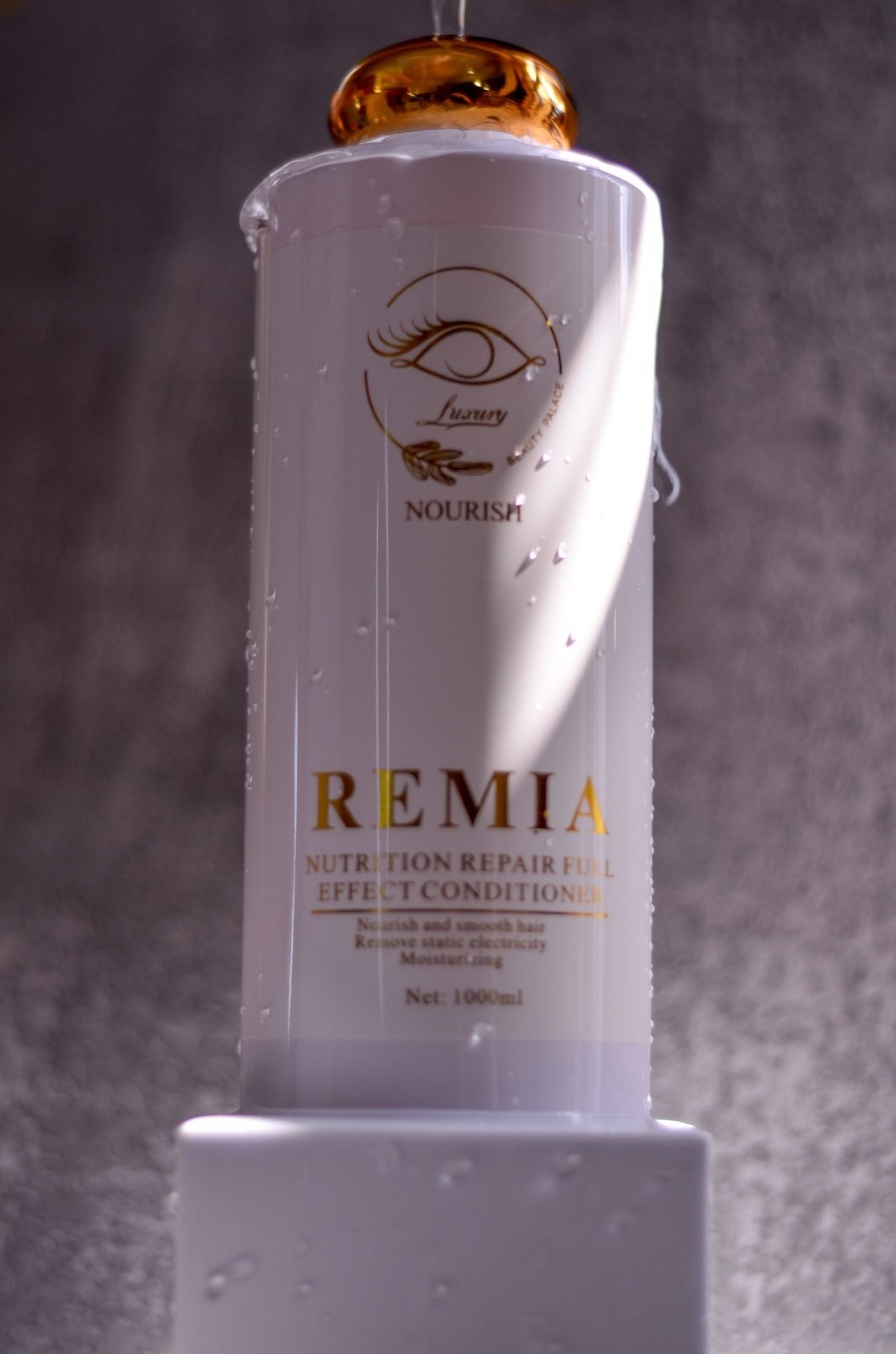 Remia big size conditioner 1000ml بلسم شعر