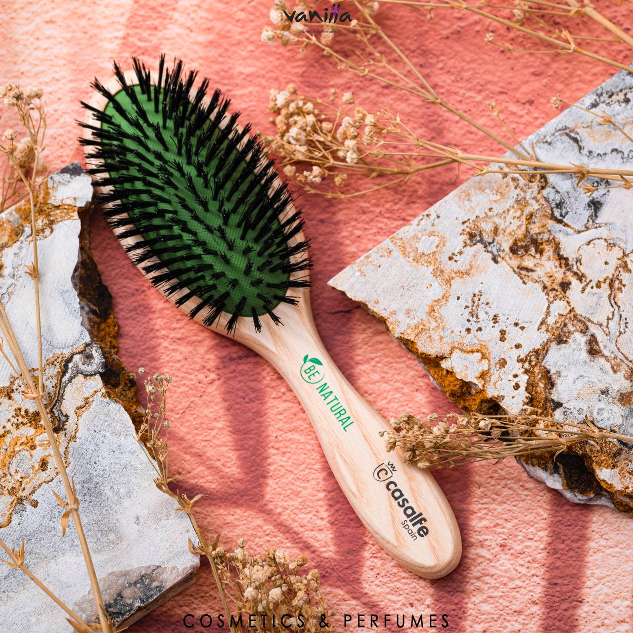 CASALFE SMALL OVAL WOODEN BRUSH WITH BOAR BRISTLES فرشاة شعر خشبية صغيرة