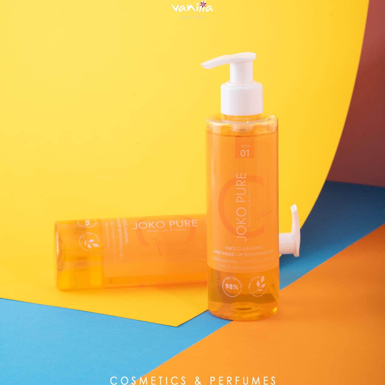 Miraculum Cleansing Gel & Face Structure Vitamin C 200ml step 01 ميراكولوم غسول جل بفيتامين سي