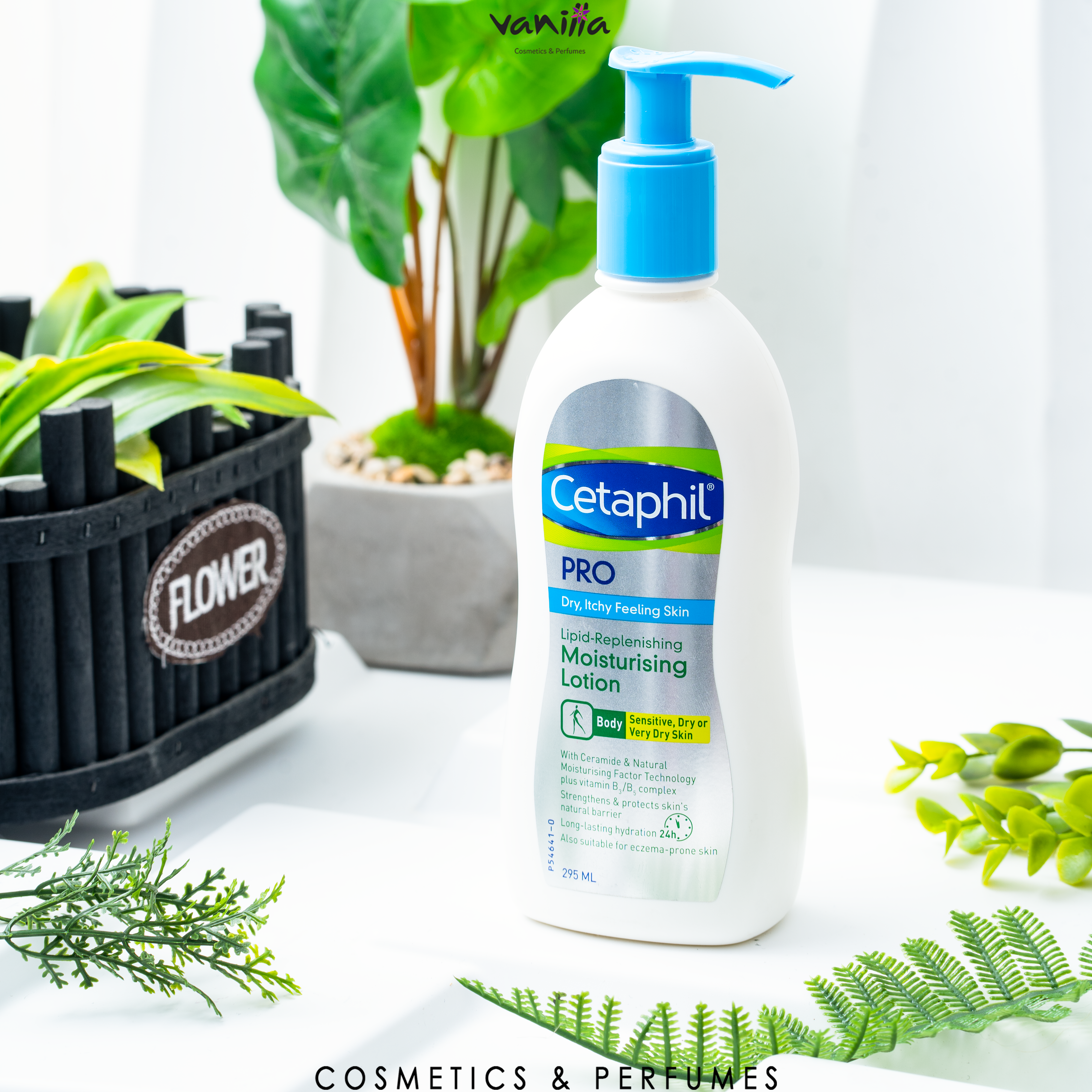 Cetaphil PRO Lipid-Replenishing Moisturising Lotion,295ml   سيتافيل لوشن برو المرطب المجدد للدهون