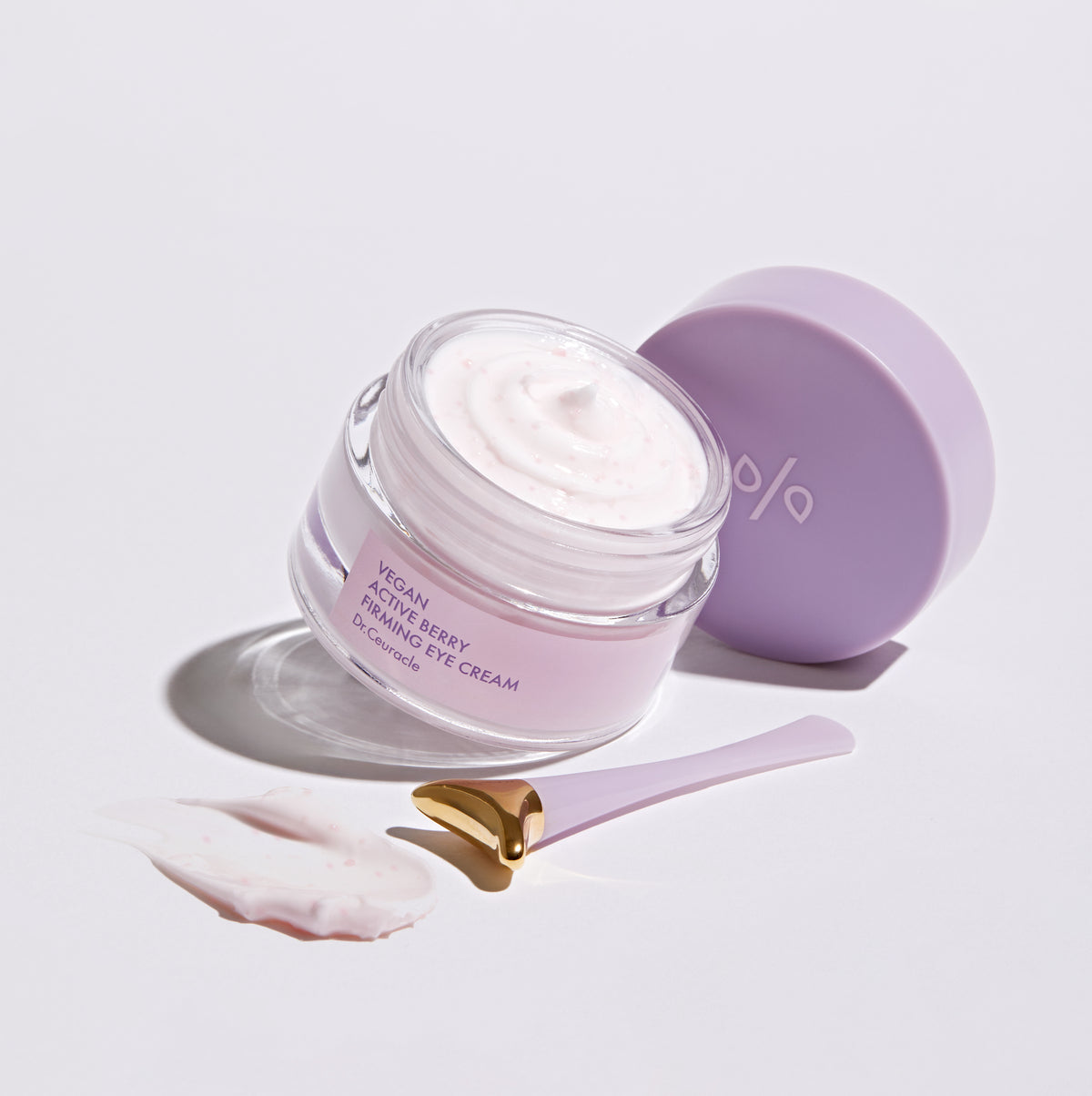 Dr. Ceuracle  Vegan Active Berry Firming Eye Cream كريم شد اسفل العين بالتوت النشط