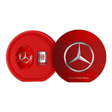 MERCEDES BENZ WOMAN IN RED women's cosmetics set مجموعة مستحضرات التجميل النسائية من مرسيدس بنز