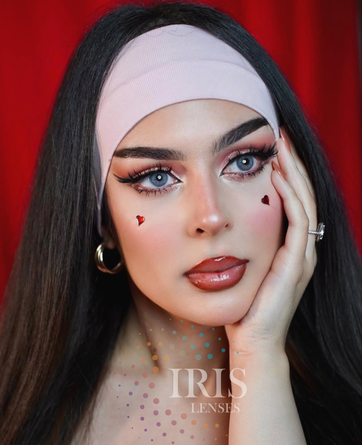 IRIS LENSES  ايرس عدسات سنوية بعرض خاص عدستين بسعر50الف