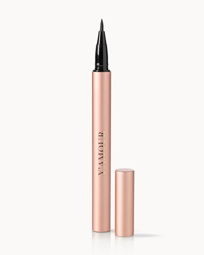 Y'AMOUR INFINITO NERO EYELINER ايلاينر للعيون من يامور