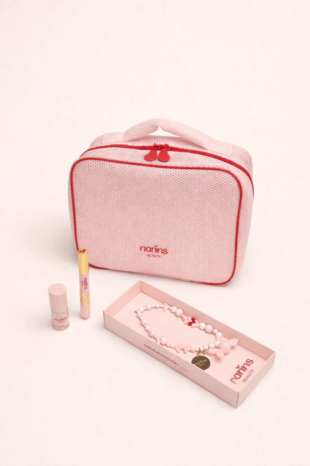 NARINS BEAUTY THE CARRY-ALL SET ( CARRY-ALL Bag + BUN BUN Wristlet + BUN BUN Lip Jelly Tint (Icy) + AURA Cooling Lip Gloss) نارين بيوتي مجموعة هدايا للنساء