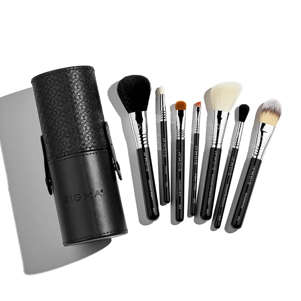 SIGMA Essential Travel Brush Set - 7 basic travel brushes + storage cup سكما مجموعة فرش مكياج من 7 قطع 