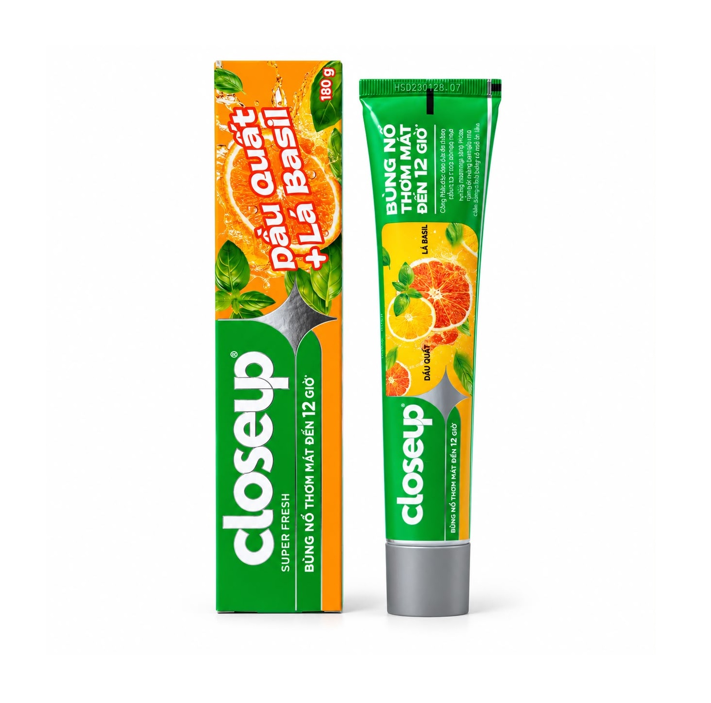 CLOSEUP Fresh Flavor Toothpaste with Kumquat Oil & Basil Leaves 230g كلوز أب معجون أسنان بنكهة منعشة مع زيت الكومكوات وأوراق الريحان