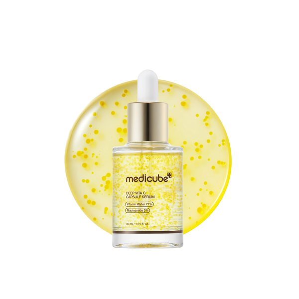 MEDICUBE Deep Vitamin C Capsule Serum 30ml  ميديكيوب سيروم الفيتامين سي يرطب ويعزز اشراقة البشرة ويوحد لونها