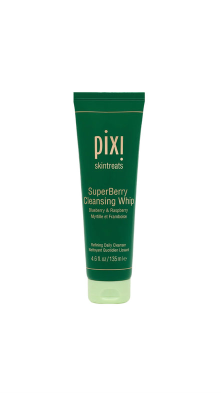 PIXI SKINTREATS SUPERBERRY CLEANSING WHIP 135ml پيكسي غسول يومي منقي ومنظف للبشرة