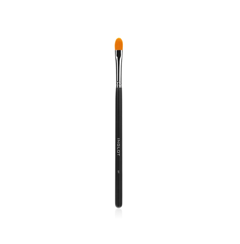 INGLOT Makeup Brush - 22T انجلوت فرشاة لتطبيق الكونسيلر الكريمي وقاعدة ظلال العيون بدقة