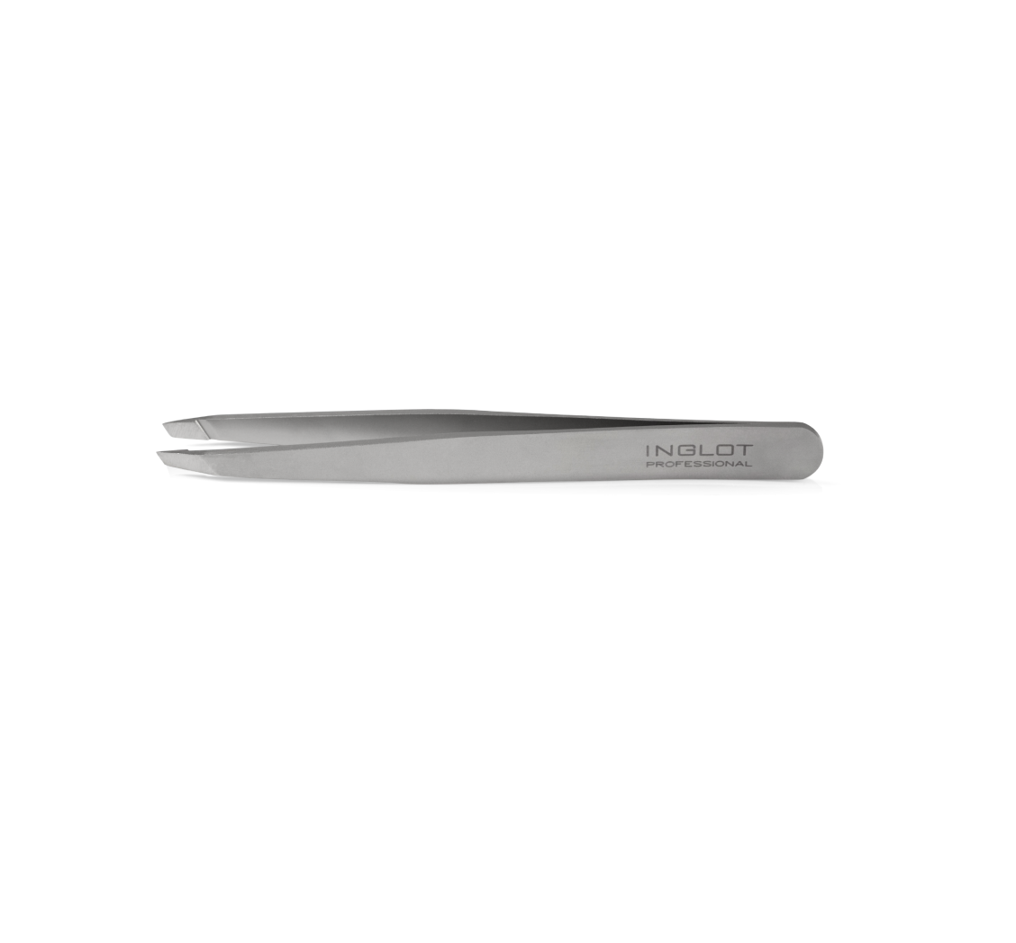 INGLOT Professional Cosmetic Tweezers p2 انكلوت ملقط ذات رأس مائل فولاذي 